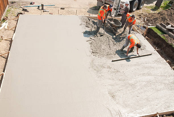 Best Concrete Patio Contractor  in Cicero, IL